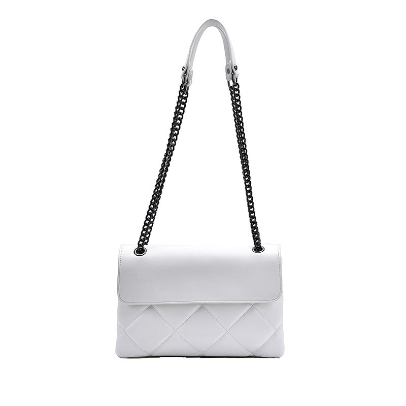 Chic Elegance: The Graceful Hand Purse